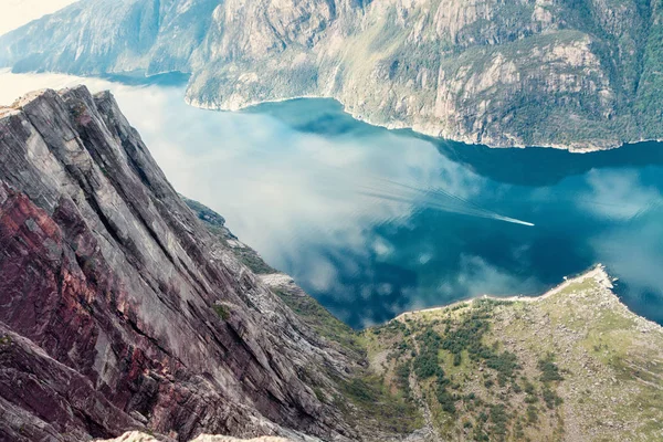 Weergave van de Noorse fjord — Stockfoto
