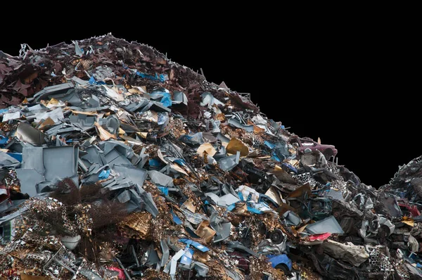 Grandi colline di spazzatura su uno sfondo nero — Foto Stock