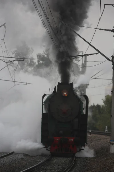Locomotiva Dei Soviet Precipita Lungo Strade Mattina — Foto Stock