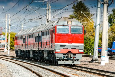 modern Rus iki bölümlü dizel lokomotifi