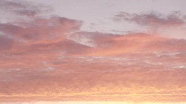 Sabah ihale pembe renk Amazing gündoğumu zephyr lezzetli şeker bulutlar