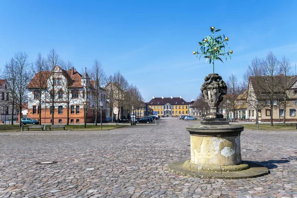 Cidade Oranienbaum Com Castelo Parque Que Foi Construído Como Conjunto — Fotografia de Stock