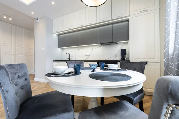 Design Interiores Cozinha Moderna Acabamento Branco — Fotografia de Stock
