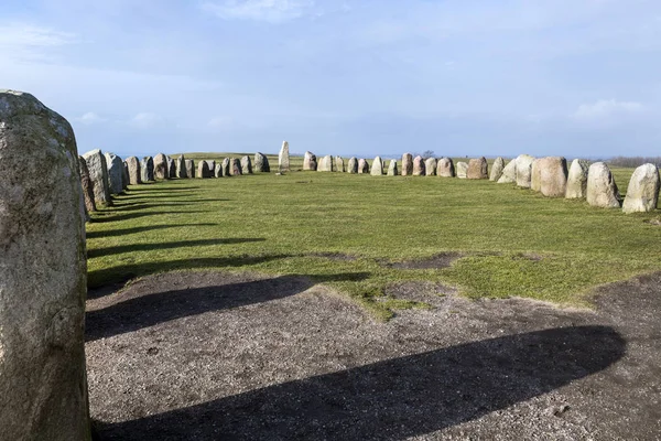 Ales stones, imponente monumento megalitico a Skane, Svezia — Foto Stock