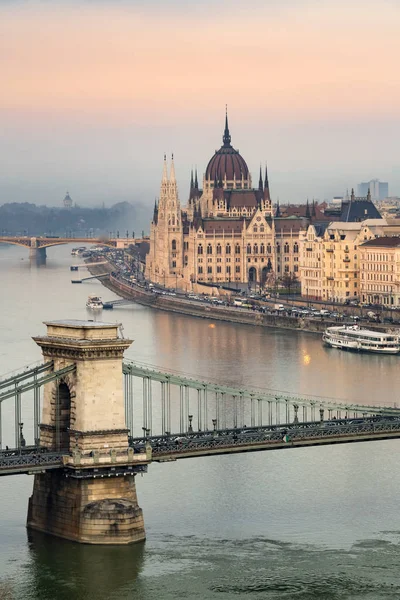Видом Будапешт Парламенту Моста Угорщина — стокове фото