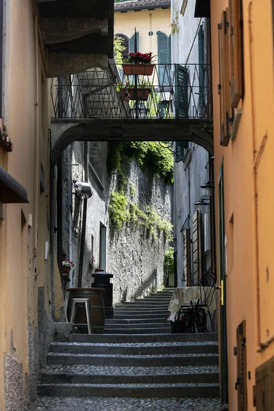 Narrow Street Bellagio Town Famous Italian Lake Como North Italy — Stock Photo, Image