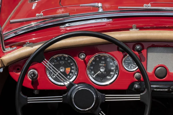 Close Vintage Red Car Steering Wheel — Stock Photo, Image