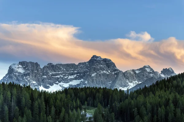 파노라마 이탈리아 알프스의 봉우리 Dolomites 알프스 이탈리아 Trentino — 스톡 사진