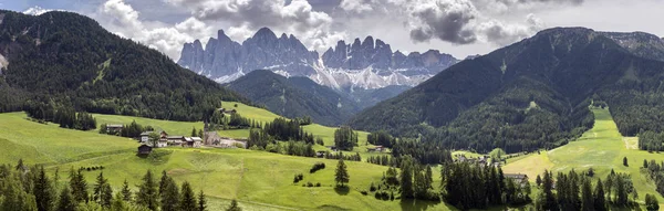 파노라마 이탈리아 알프스의 봉우리 Dolomites 알프스 이탈리아 Trentino — 스톡 사진