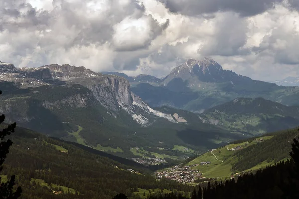 Våren Berg Panorama Snöklädda Toppar Italienska Alperna Dolomiterna Alperna Italien — Stockfoto