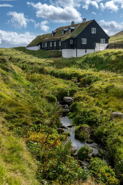 Velha Casa Preta Aldeia Vidareidis Ilha Vidoy Nas Ilhas Faroé — Fotografia de Stock