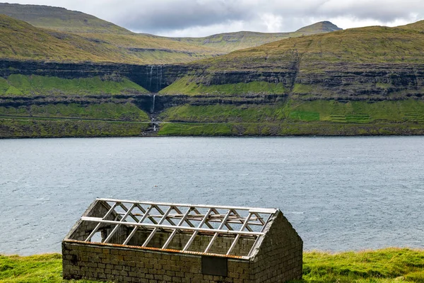 Fossa Cascada Más Grande Las Islas Feroe Vista Desde Larga — Foto de Stock