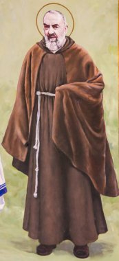 Valencia, İspanya - 15 Haziran 2018: Açık havada Valencia, Padre Pio ya da Aziz Pio Pietrelcina St. Nicholas Kilisesi