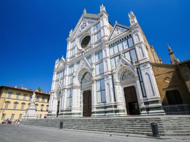 Florence, İtalya - 9 Ağustos 2018: Floransa, İtalya Basilica Santa Croce, cephe.