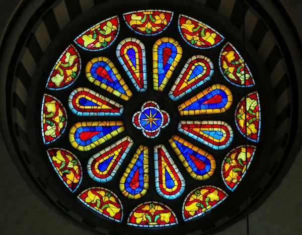 Florence Italy August 2018 Stained Glass Window Basilica Santa Croce — Stock Photo, Image