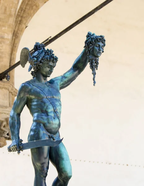 Firenze Agosto 2018 Perseo Con Testa Medusa Una Scultura Bronzo — Foto Stock