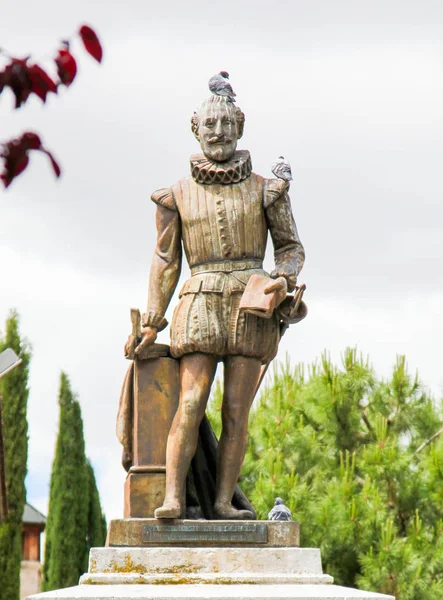 Valladolid Espanha Maio 2014 Estátua Cervantes Autor Mais Famoso Espanha — Fotografia de Stock