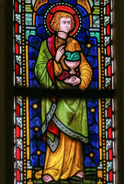 比利时 2013年4月21日 彩绘玻璃描绘圣约翰福音传教士 在圣储登大教堂在比利时林林 — 图库照片