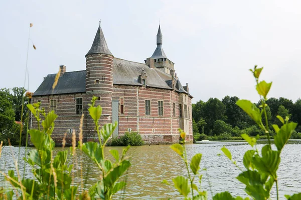 ホルスト城 カスティール ヴァン ホルストと呼ばれるローカル近く村のシント ピータース 乗ったルーヴェン フランドル ブラバント州の近くにあるベルギー — ストック写真