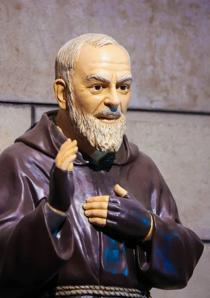 Mônaco Novembro 2018 Estátua Padre Pio Também Conhecida Como São — Fotografia de Stock