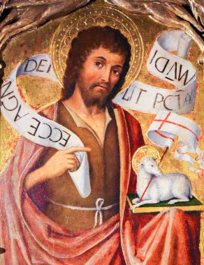 Monaco - 13 Kasım 2018: Saint John Baptist ve St Nicolas (1500) mihrabını üzerinde Agnus Dei Monaco katedralde boyama