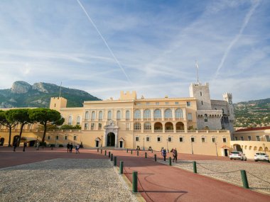 Monaco - 13 Kasım 2018: Prens Monaco Sarayı resmi konutu, Sovereign Prince Monako olduğunu
