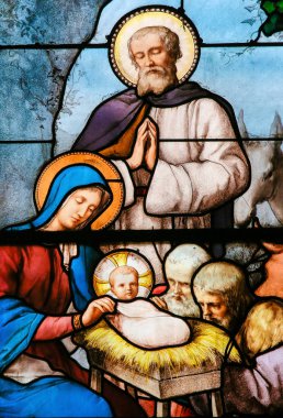 Paris, Fransa - 10 Şubat 2019: kilise Saint Severin, Latin Quarter, Paris, Fransa, bir doğum sahnesi Noel'de tasvir vitray