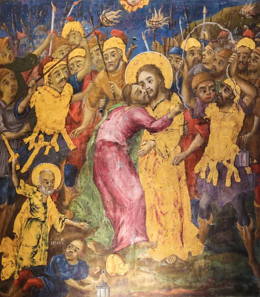 Фреска Иуды, предающего Иисуса поцелуем в церкви Хола — стоковое фото