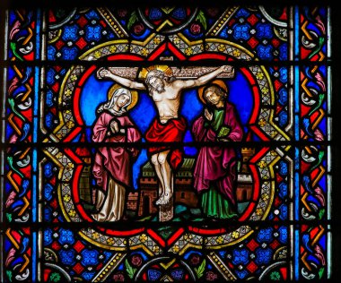 Notre Dame Vitray Vitray, Paris - İsa Çarmıhta