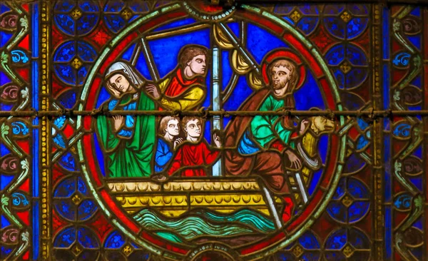 Sticlă vitrată în Notre Dame, Paris, reprezentând Sf. Eustace — Fotografie, imagine de stoc