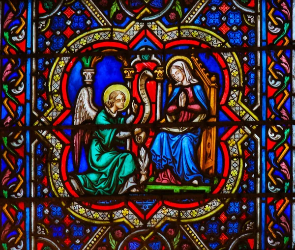 Notre Dame Vitray, Anne Mary ve t ile Annunciation — Stok fotoğraf