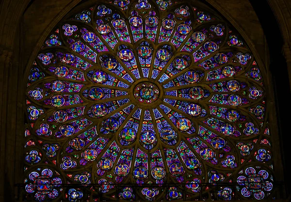 Stained Glass in Notre Dame, Paris - Rose Window — Stock Photo, Image