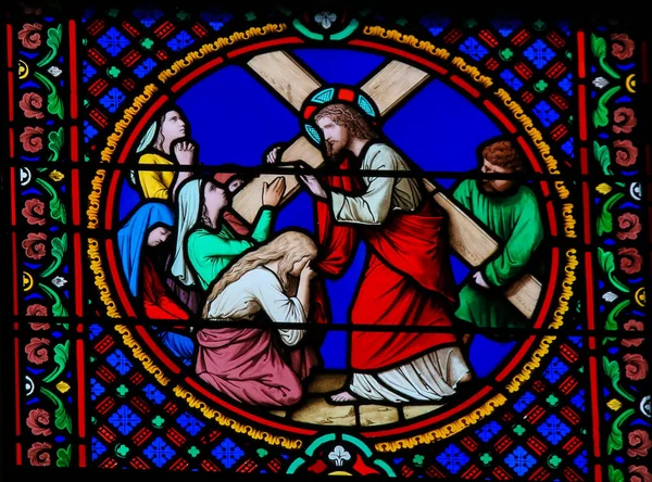 Stained Glass in Notre-Dame-des-flots, Le Havre - Jesus Carrying — Stock Photo, Image