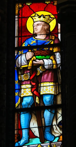 巴黎圣母院的彩色玻璃，勒阿弗尔 - 圣卢国王 — 图库照片