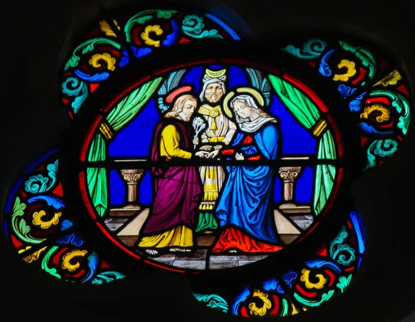 Stained Glass in Notre-Dame-des-flots, Le Havre - Marriage of Jo — Stock Photo, Image