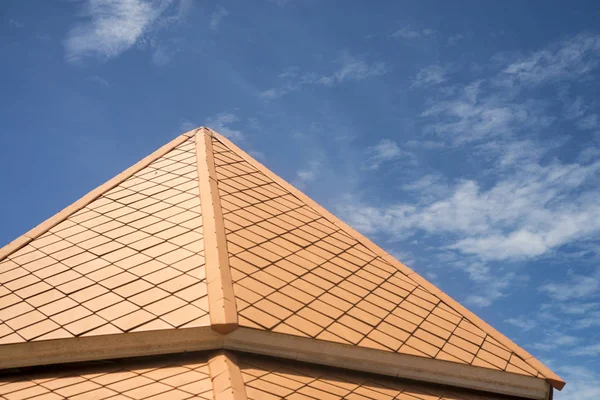 Roof Tile Pattern Blue Sky — Stock Photo, Image