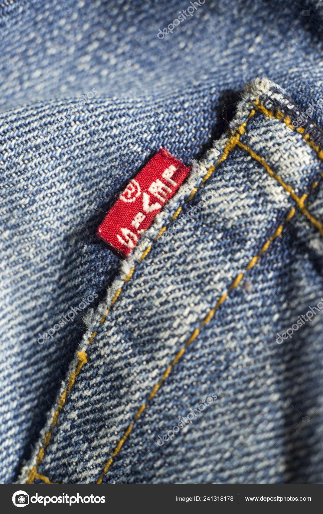 red tag levi jeans