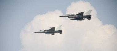 Nakhon Sawan, Thailand, üzerinde 11 Ocak 2019. F-16 avcı göstermek Kraliyet Tayland hava kuvvetleri üssünde ulusal çocuk günü.