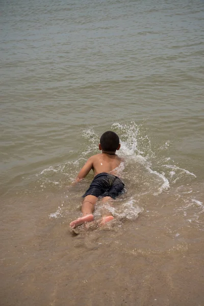 Children Swim Water Children Enjoy Playing Sea Happy Travel Holidays — Stock Photo, Image
