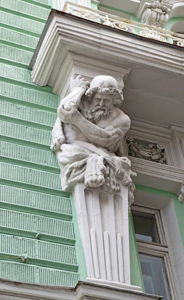 발코니 모스크바의 협회의 아파트 건물의 장식의 건축가 보리스 Freidenberg에 1890 — 스톡 사진