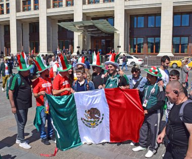 Rusya, Moskova, Haziran 2018. Meksika futbol taraftarları Meydanı Moskova '. 2018 FIFA Dünya Kupası Rusya. 