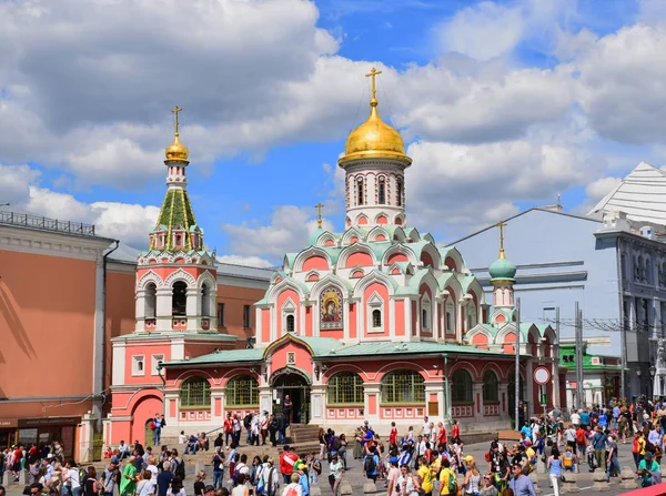 Rusia Moscú Junio 2018 Iglesia Del Icono Del Donskoy Rodeada — Foto de Stock