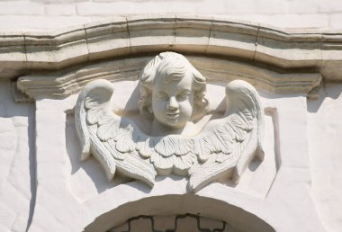 Diriliş Katedrali yeni Kudüs manastır kilisenin Kudüs'te Kutsal türbe benzerlik yılında yaptırılmıştır. Katedral 1685 kutsandı. Rusya, Istra, Eylül 2018