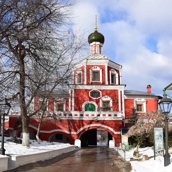 Kapu Templom Szabadító Fegyver Zachatievsky Kolostor 1696 Ban Épített Túlélte — Stock Fotó