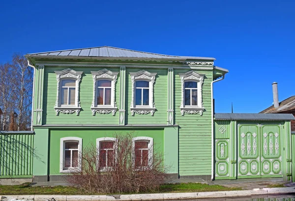 Två Våningar Trähus Med Dekorativ Fasad Centrum Kolomna Ryssland Kolomna — Stockfoto
