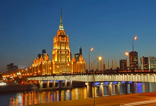 Das Hochhaus Des Hotels Ukraine Wurde 1953 1957 Von Den — Stockfoto