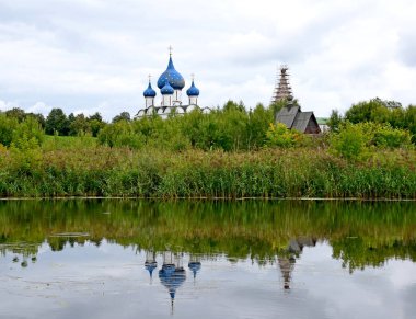 Suzdal, Rusya, Ağustos 2017. 1222-1225 Prens Yury Dolgoruky siparişlerin Suzdal Kremlin bölgesinde Noel Katedrali inşa.