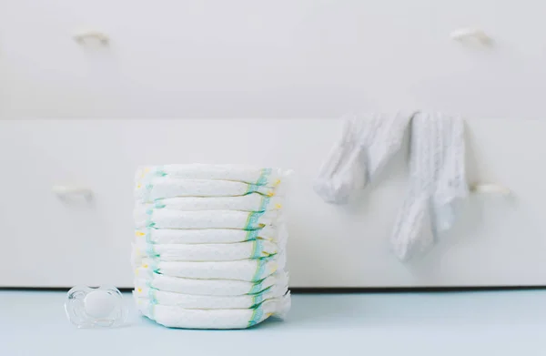 Stack Diapers Background White Dresser Linen — Stock Photo, Image