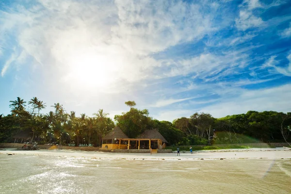 Hut by the sea — Stock Photo, Image