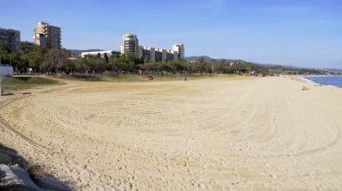 açık bir günde plaj alanı